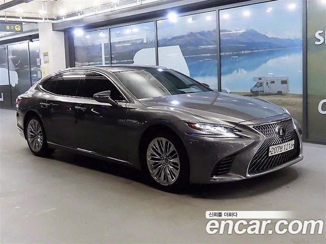 Lexus LS500 5th generation 2019 Серый из Кореи
