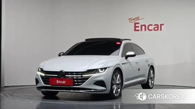 Volkswagen Arteon 2023 Белый из Кореи