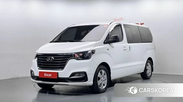 Hyundai The New Grand Starex 2018 Белый из Кореи
