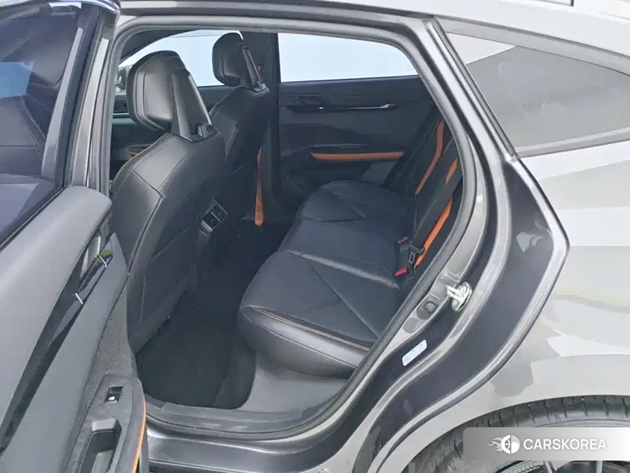 Chang'an Changan UNI-V 2023 Silver/gray из Китая