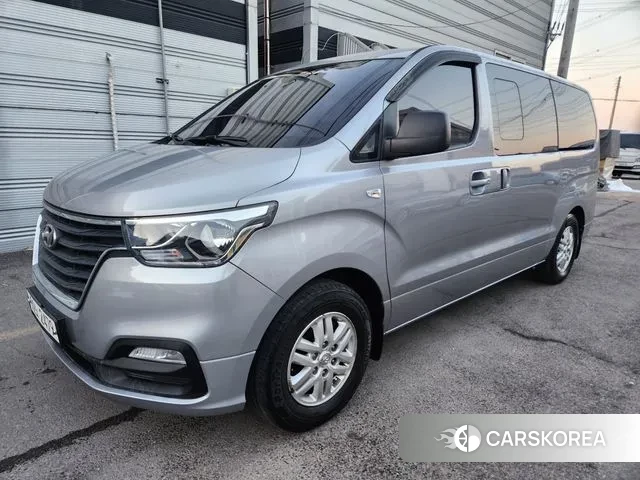 Hyundai The New Grand Starex 2021 Серебряный из Кореи