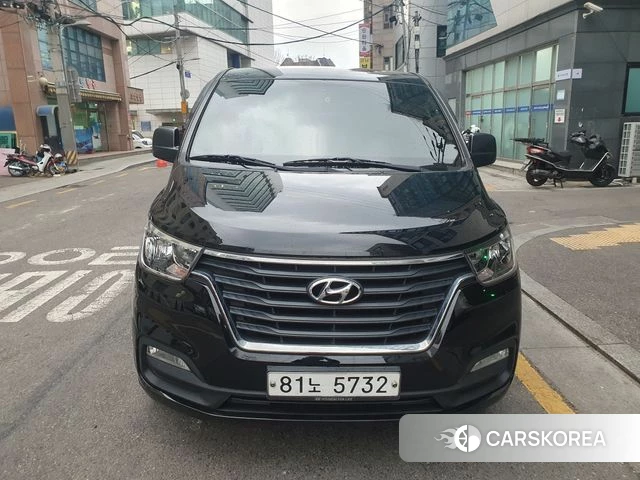 Hyundai Grand Starex 2018 Черный из Кореи