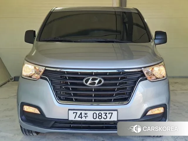 Hyundai The New Grand Starex 2020 Серебряный из Кореи