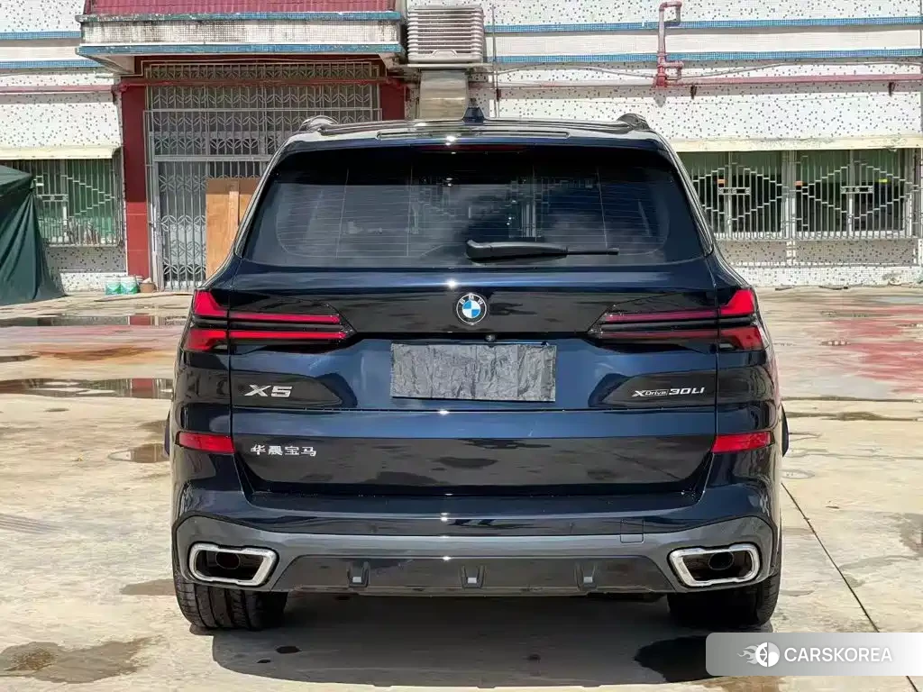 BMW X5 2026 Черный из Китая