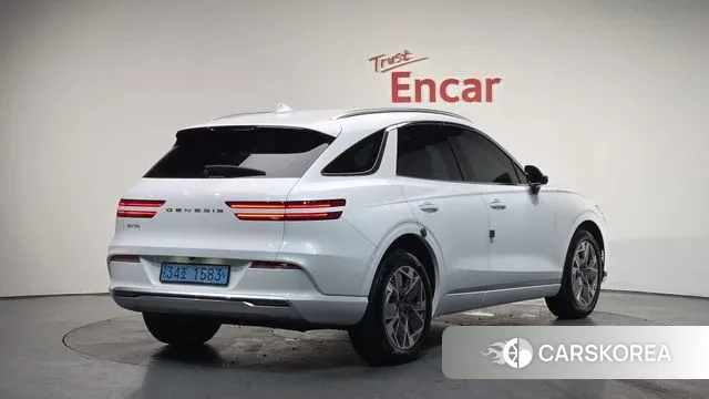 Genesis Electrified GV70 2022 Белый из Кореи