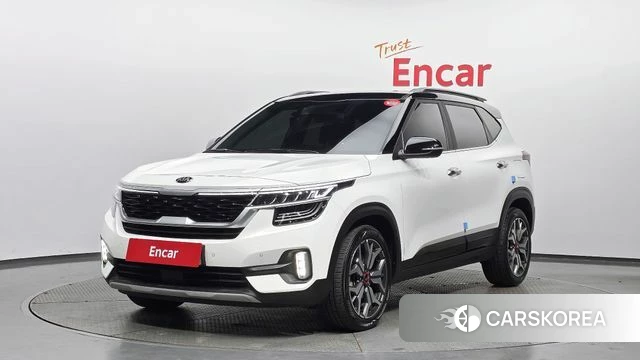 Kia Seltos 2021 Белый из Кореи