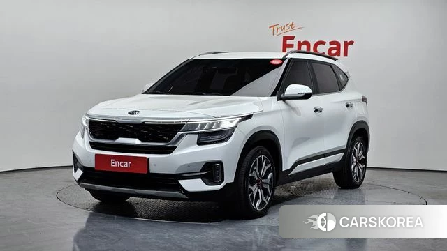 Kia Seltos 2021 Белый из Кореи