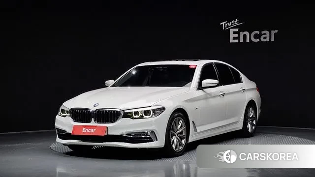 BMW 5 Series (G30) 2018 Белый из Кореи
