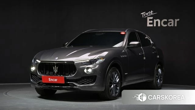 Maserati Levante 2018 Серый из Кореи