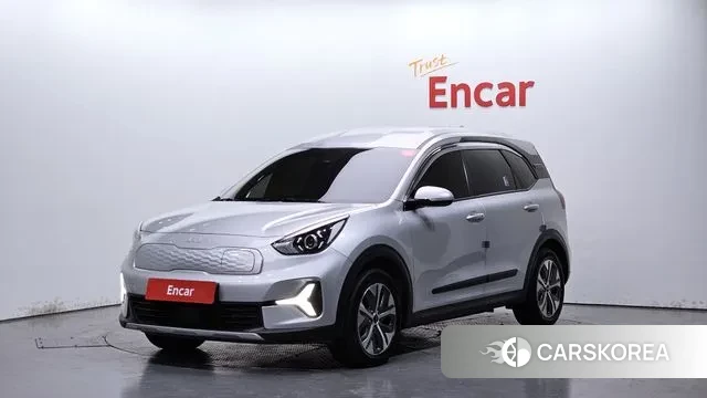Kia Niro Plus 2022 Серебряный из Кореи