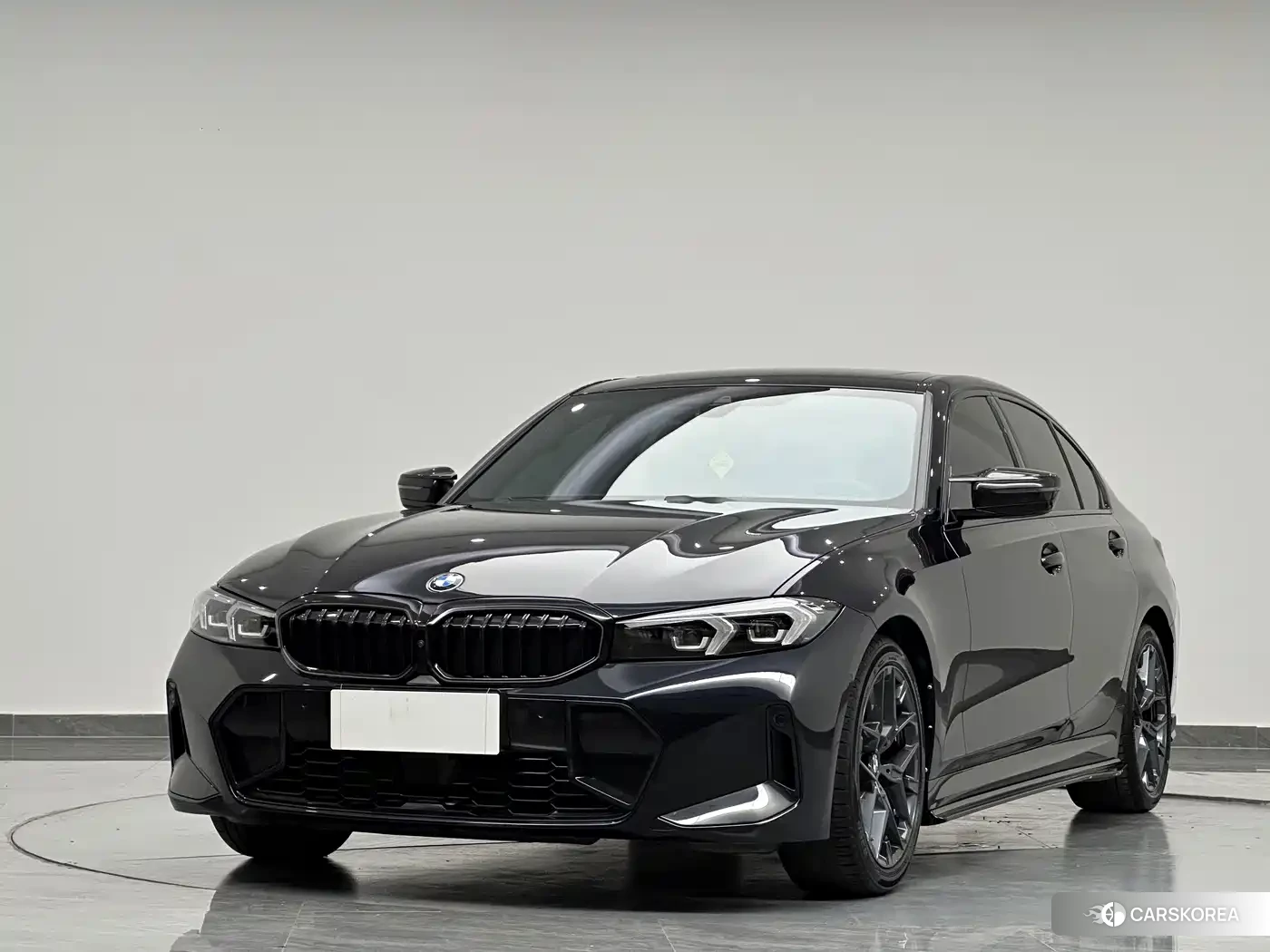 BMW 3 series 2025 Черный из Китая