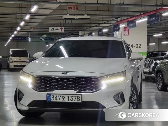 Kia K7 Premier Hybrid 2021 Белый из Кореи