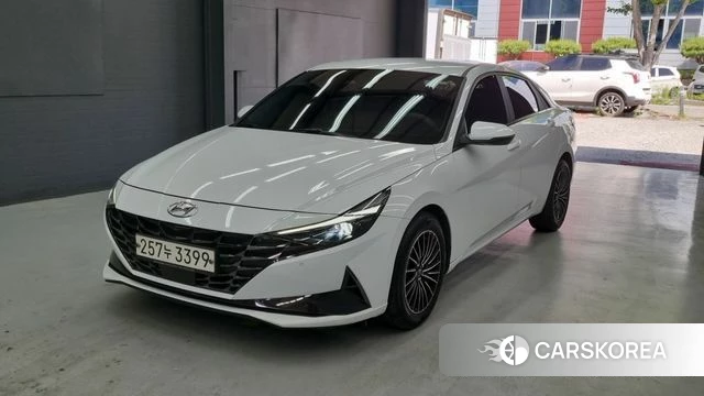 Hyundai Avante (CN7) 2020 Белый из Кореи