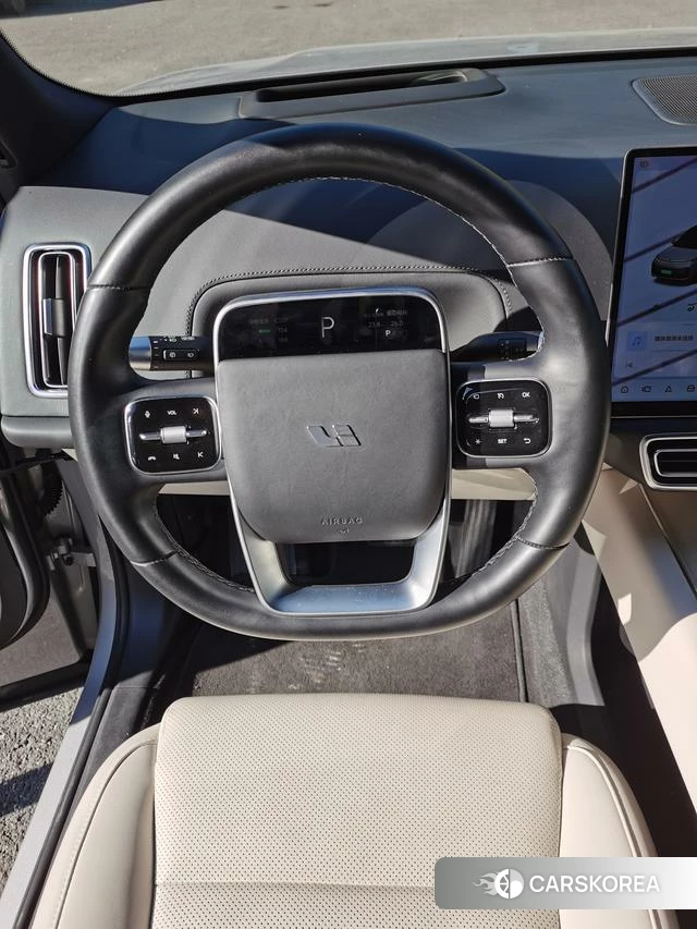 Ideal car Ideal L9 2023 Серебристо-серый из Китая