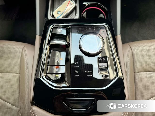 BMW 5 series 2024 Белый из Китая