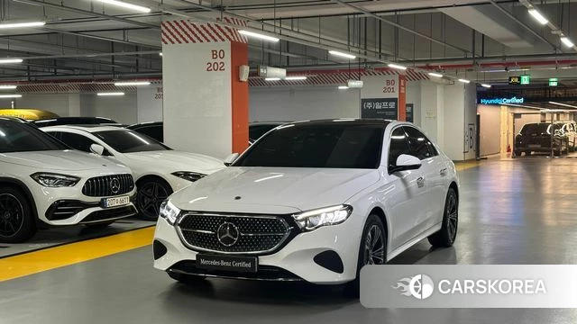 Mercedes-Benz E-Class W214 2025 Белый из Кореи