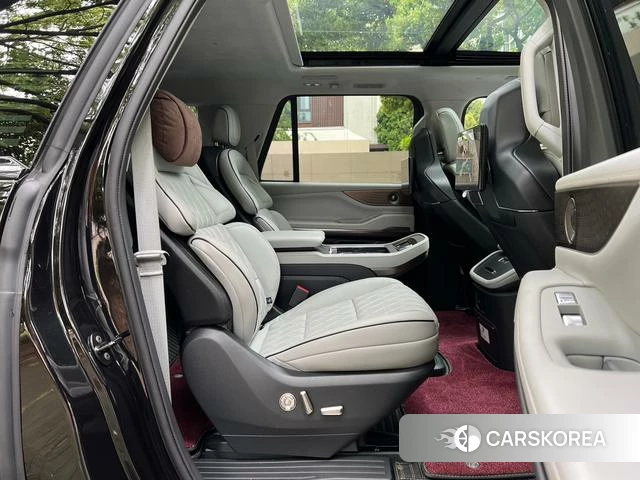 Lincoln Navigator 2025 Черный из Китая