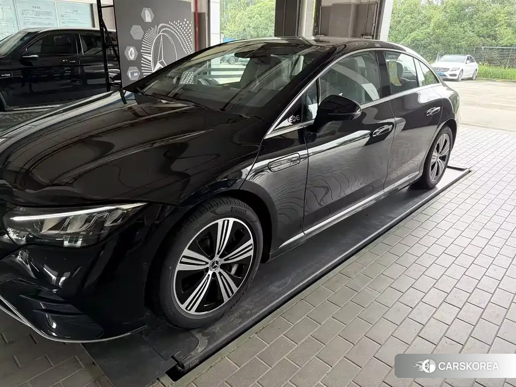 Mercedes-Benz EQE 2025 Черный из Китая