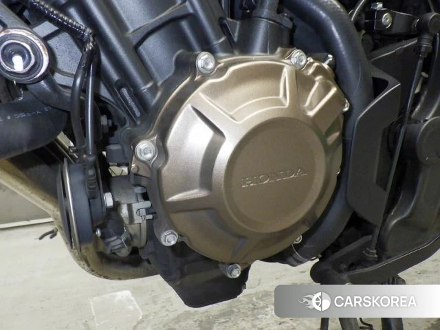 Engine photo
