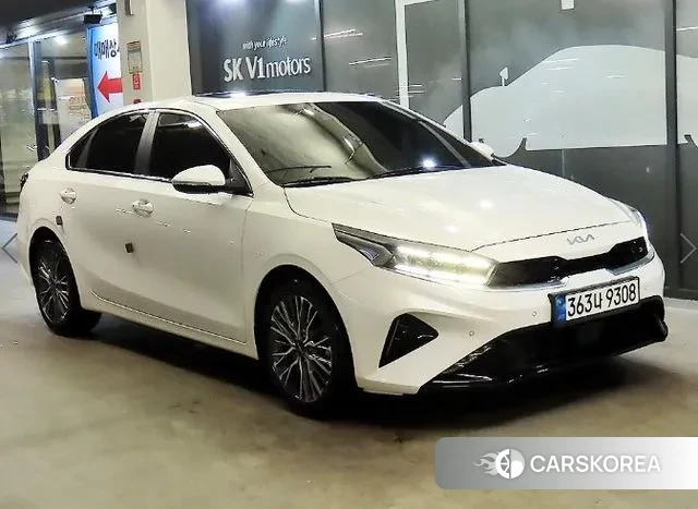Kia The New K3 2nd generation 2021 Белый из Кореи
