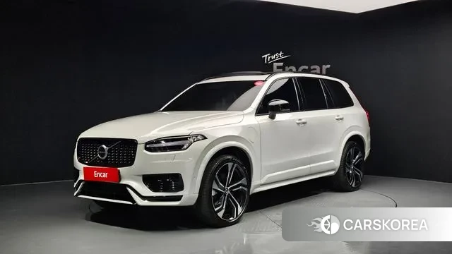 Volvo XC90 second Generation 2020 Белый из Кореи