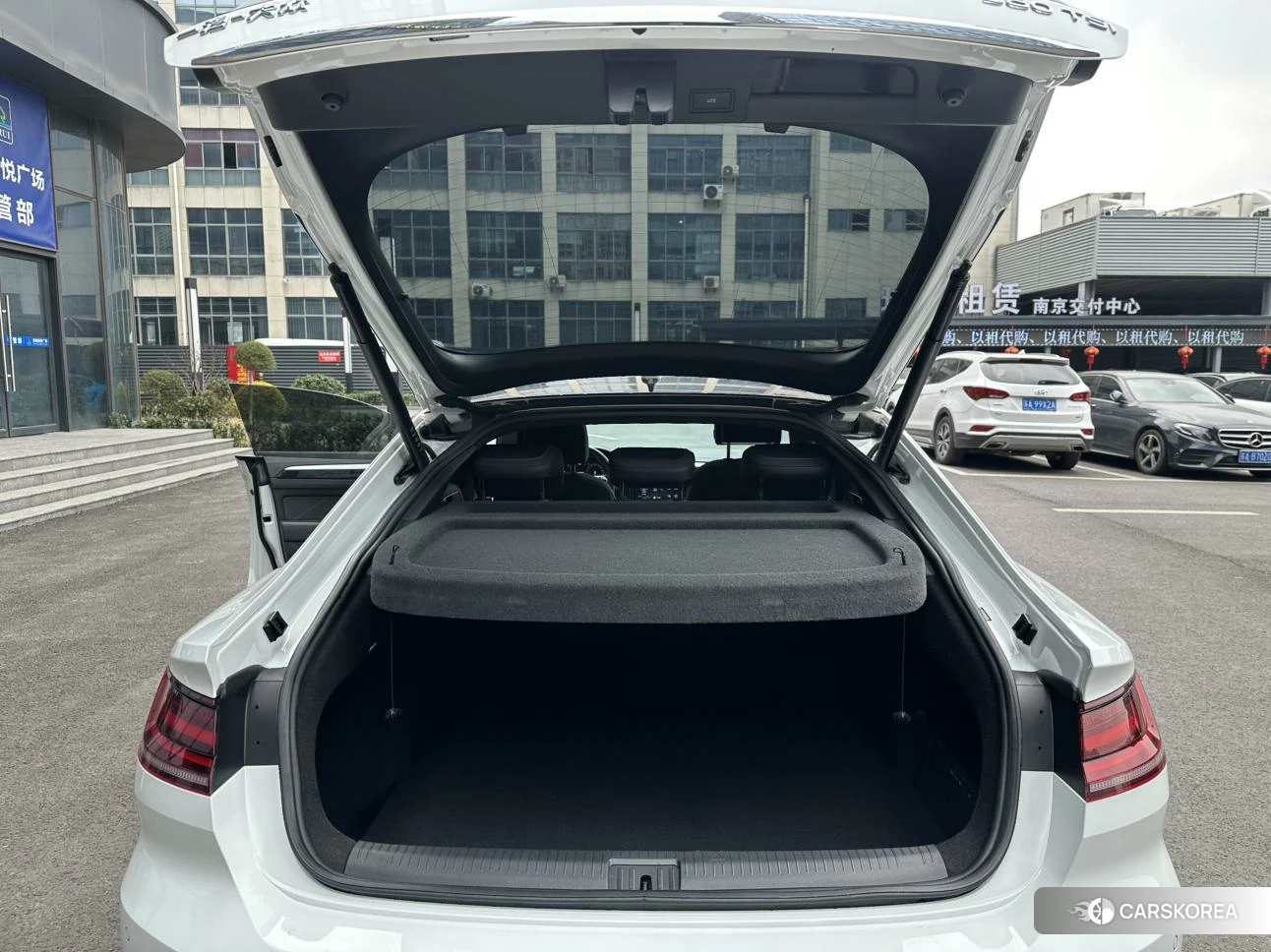 Volkswagen CC 2024 Белый из Китая