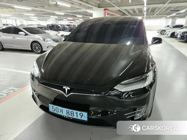 Tesla Model X 2019 Черный из Кореи