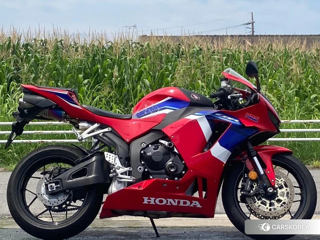 Проданный Honda CBR600RR 2022 из Японии