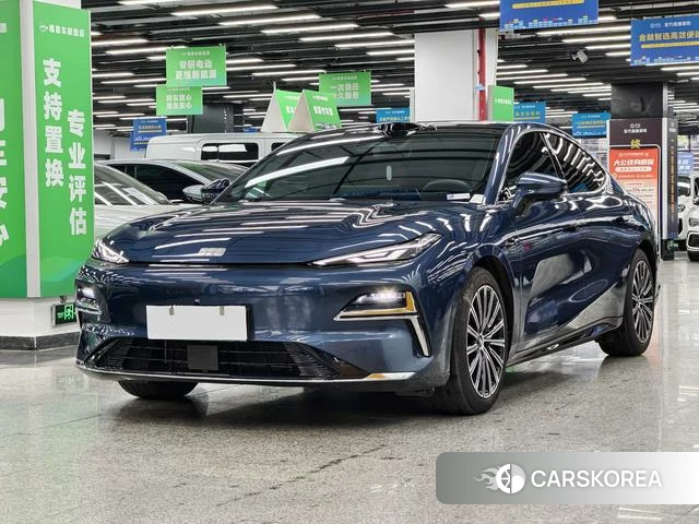 Geely Galaxy Galaxy Sparkle 8 PHEV 2025 Синий из Китая