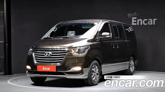 Hyundai The New Grand Starex 2018 Коричневый из Кореи