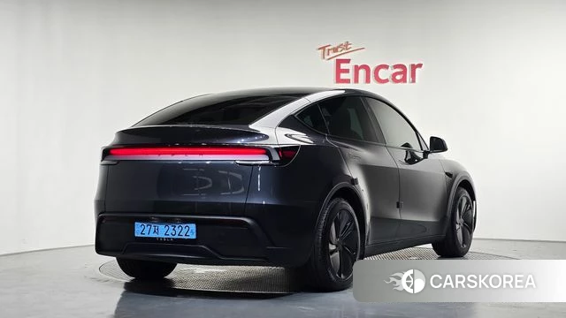 Tesla Model Y 2025 Серый из Кореи