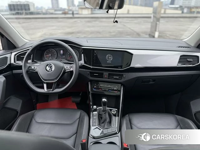 Volkswagen Tanyue 2021 Темно-серый из Китая