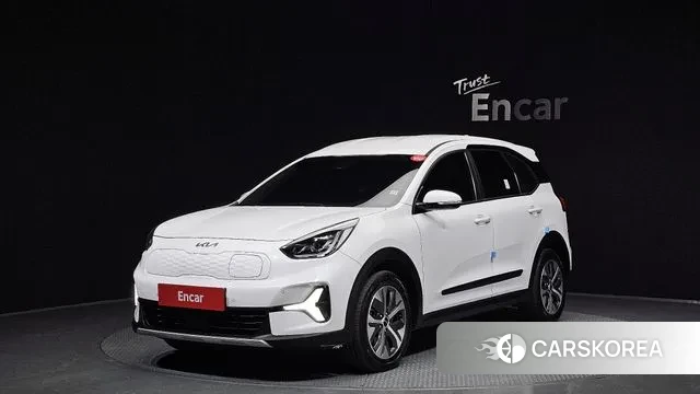 Kia Niro Plus 2022 Белый из Кореи