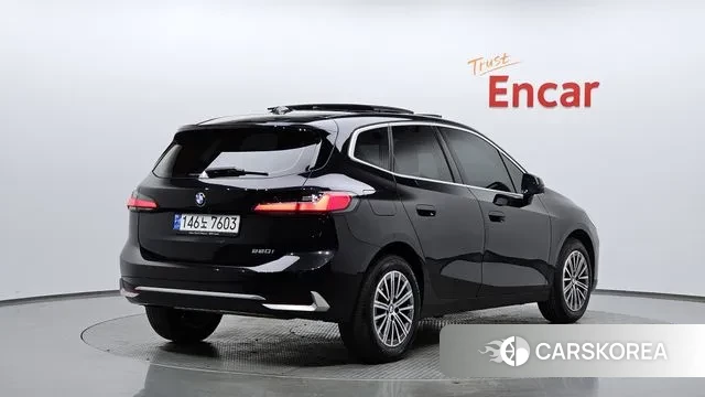 BMW 2 Series Active Tourer (U06) 2023 Черный из Кореи