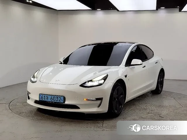 Tesla Model 3 2022 Белый из Кореи