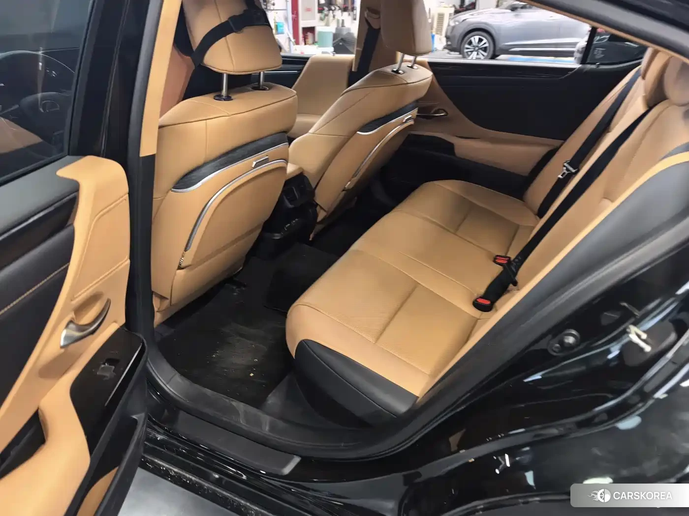 Lexus ES 2023 Черный из Китая