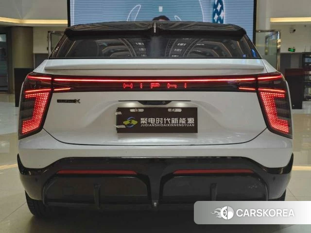 Gao He HiPhi X 2021 Белый из Китая