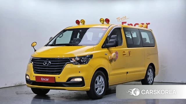 Hyundai The New Grand Starex 2020 Желтый из Кореи