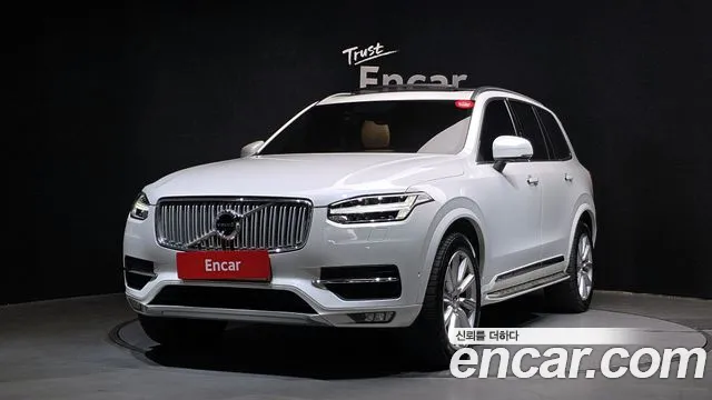 Volvo XC90 second Generation 2018 Белый из Кореи