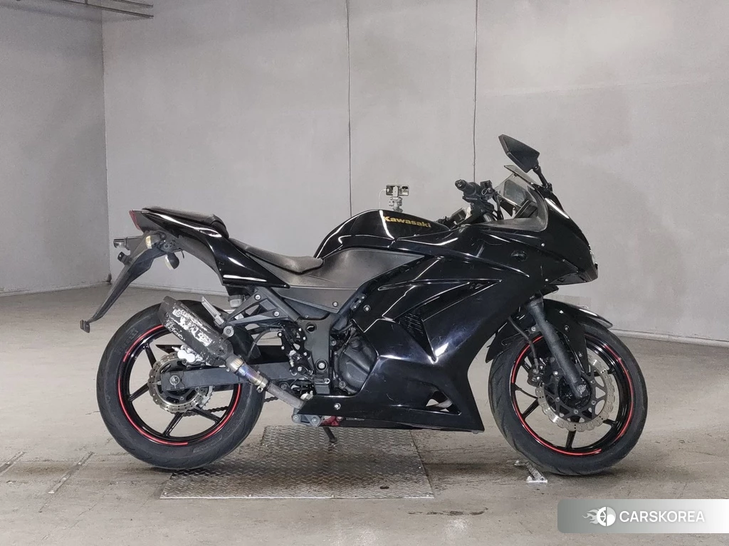 Проданный Kawasaki NINJA 250R id 4162694 из Японии