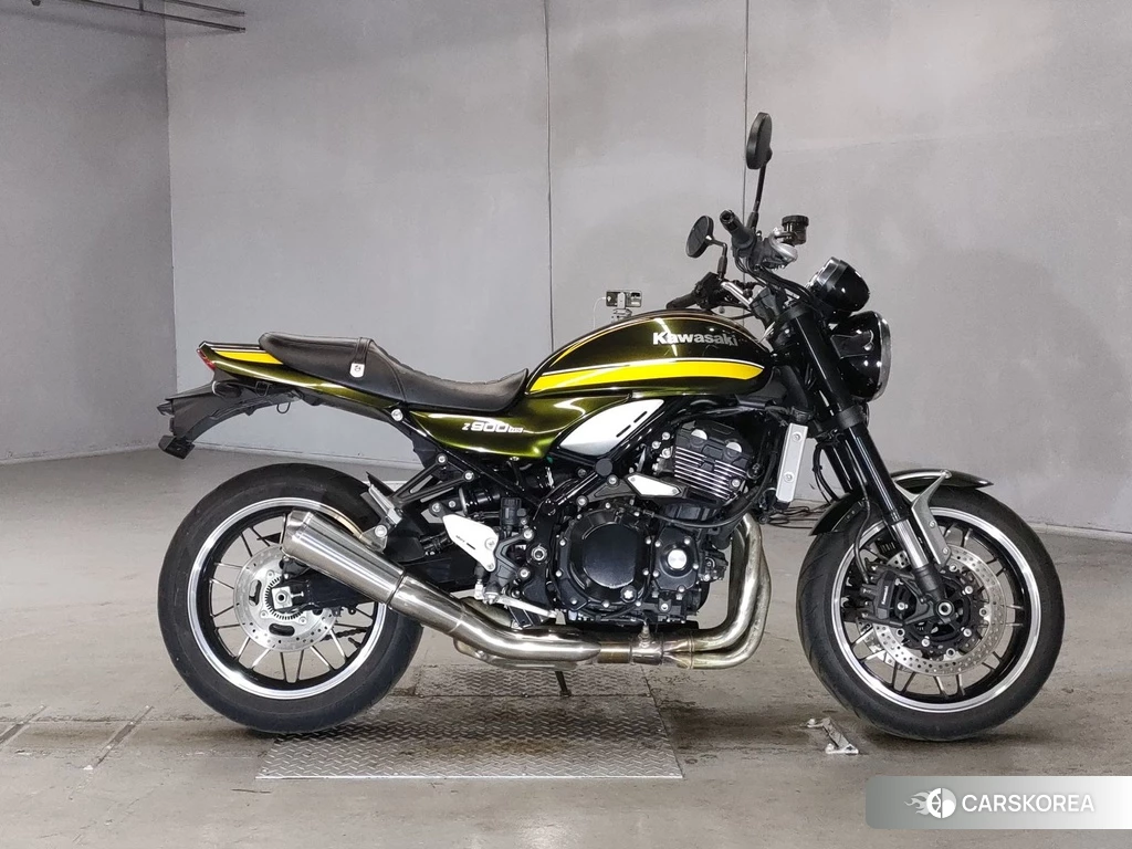 Проданный Kawasaki Z900RS 2019 из Японии