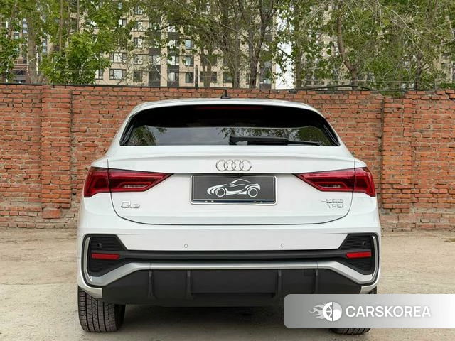 Audi Q3 Sportback 2021 Белый из Китая