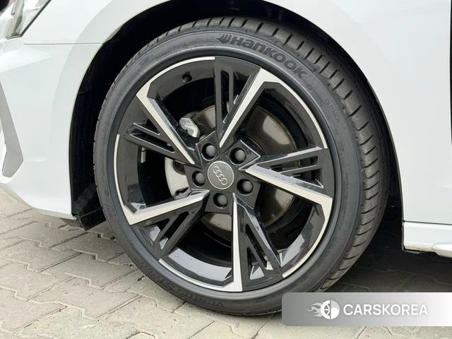 Audi A3 2021 Белый из Китая