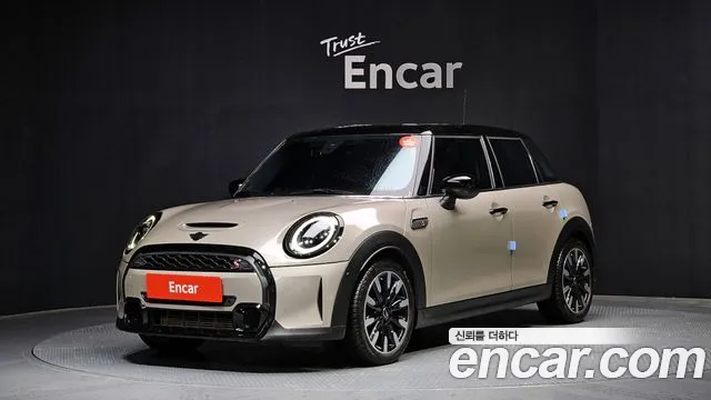 Mini Cooper S id 2652681 из Кореи