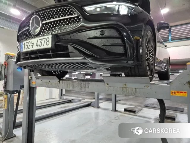 Mercedes-Benz CLE-Class C236 2025 Черный из Кореи