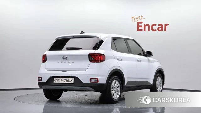 Hyundai Venue 2021 Белый из Кореи