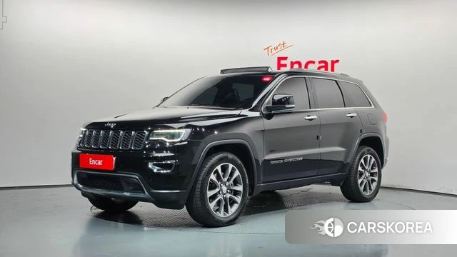 Jeep Grand Cherokee 2018 Черный из Кореи