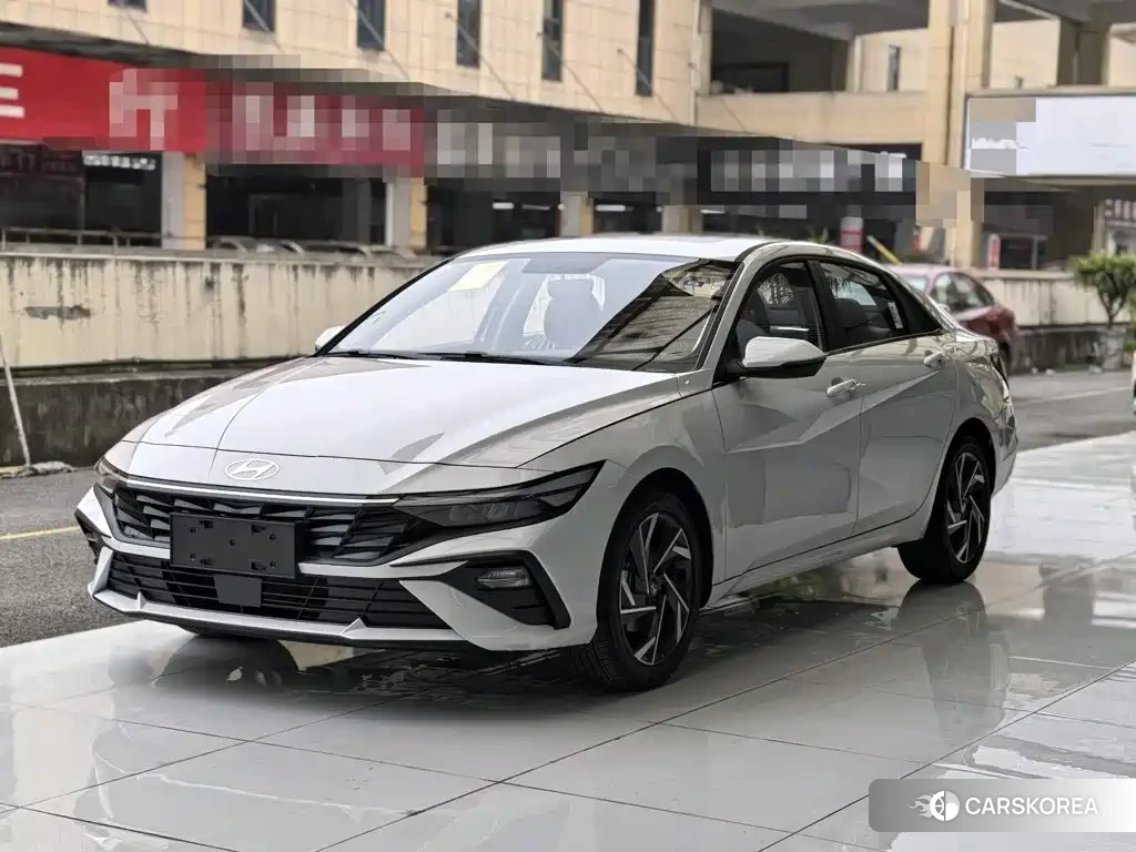 Hyundai Elantra 2026 Белый из Китая