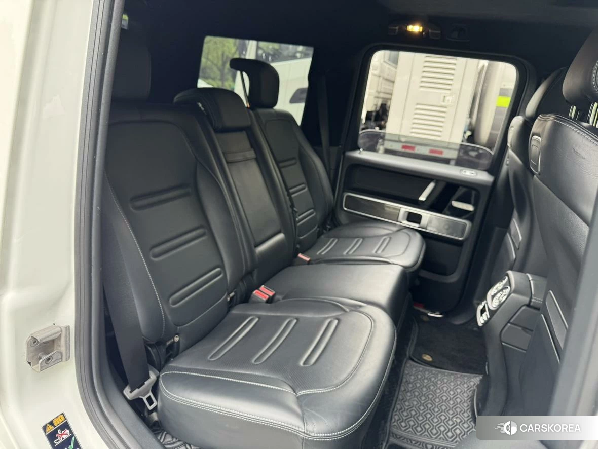 Mercedes-Benz G-class 2023 Белый из Китая
