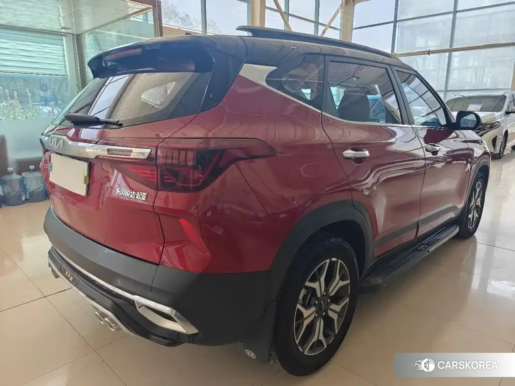 Kia KX3 2022 Red/purple из Китая